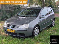 Volkswagen Golf - 1.4 Trendline