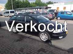 Skoda Octavia Combi - 1.6 Ambiente