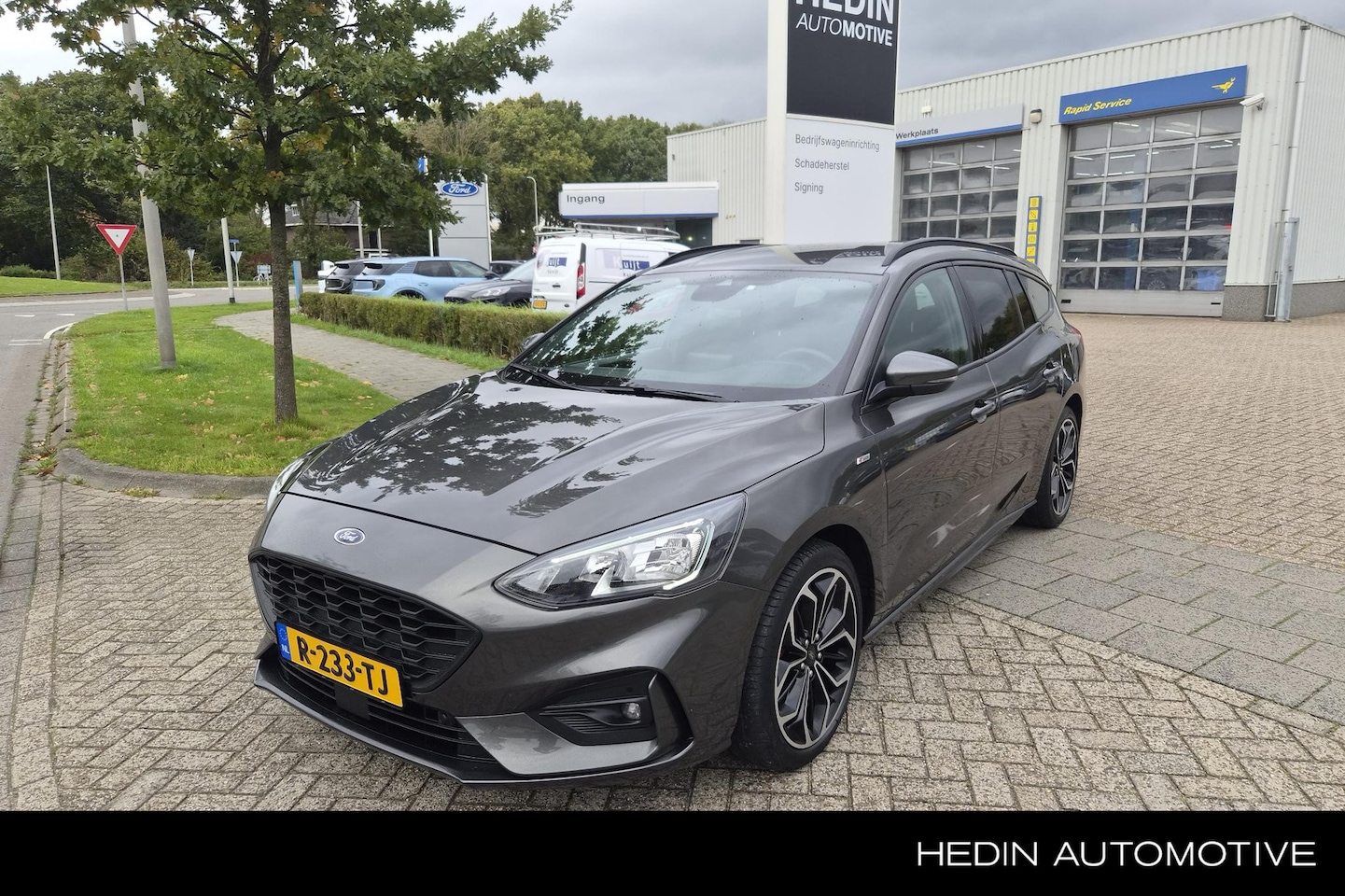 Ford Focus Wagon - 1.0 EcoBoost Hybrid ST Line X Business 1.0 EcoBoost Hybrid ST Line X Business - AutoWereld.nl
