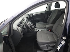 Volkswagen Golf - 1.0 TSI Comfortline NAVI / CLIMA / PDC / BLUETOOTH / CRUISE / NL-AUTO