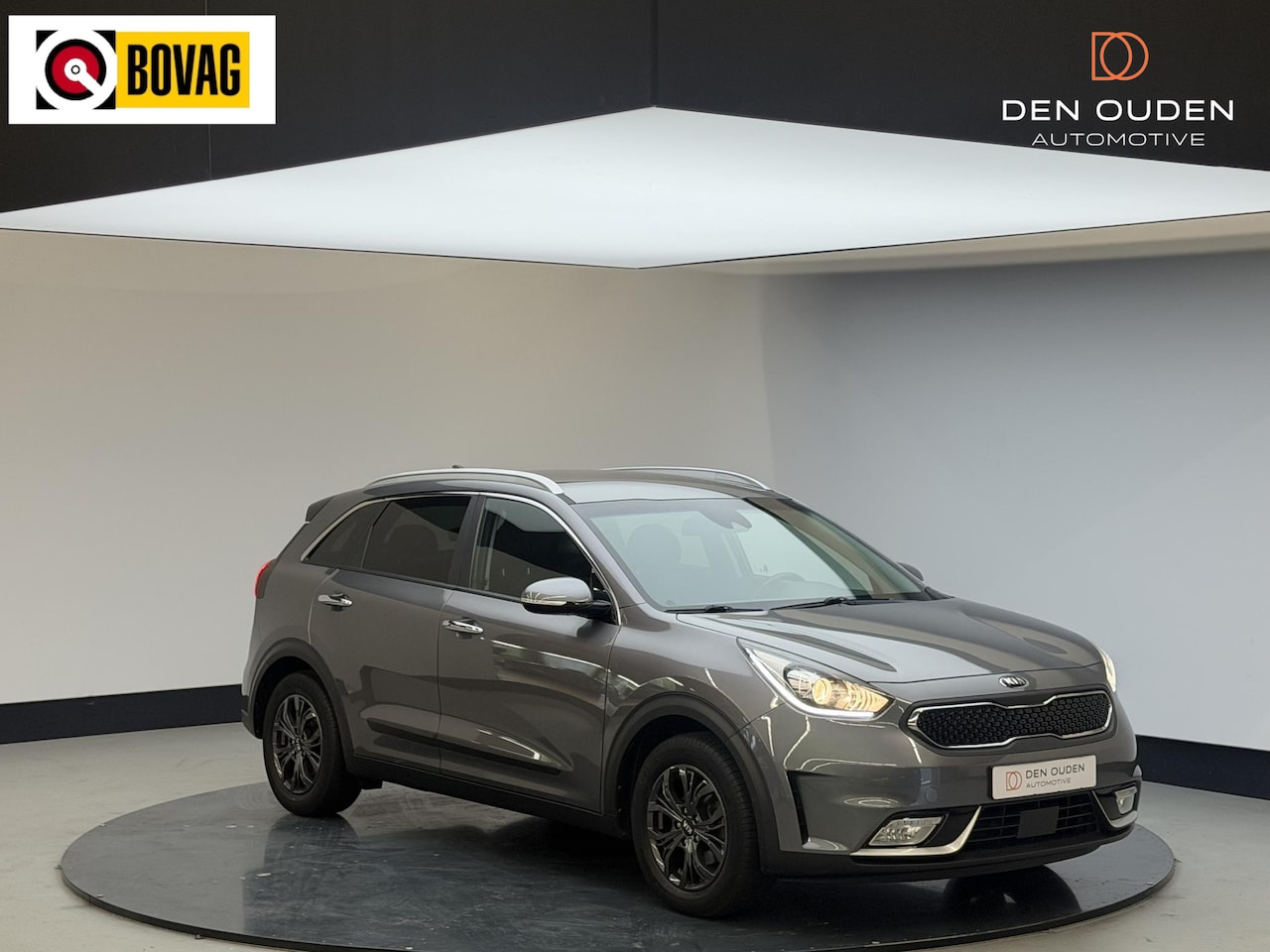 Kia Niro - 1.6 GDi PHEV BusinessLine | Leer | Trekhaak | Stoel en Stuurverw | LM velgen | Dealeronder - AutoWereld.nl