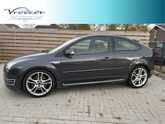 Ford Focus - 2.5-20V ST