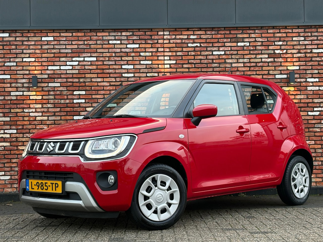 Suzuki Ignis - 1.2 Smart Hybrid Navigatie Led Carplay Hoogzitter Orig.NL Dealer-Onderhouden! - AutoWereld.nl