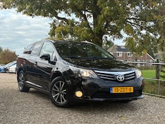 Toyota Avensis Wagon - 1.6 VVTi Business | Navi + Camera + Cruise Nu € 5.975,