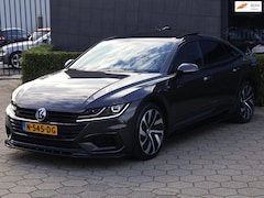 Volkswagen Arteon - 2.0 TSI Business R|Maxton|Pano|Virtual|Adaptive