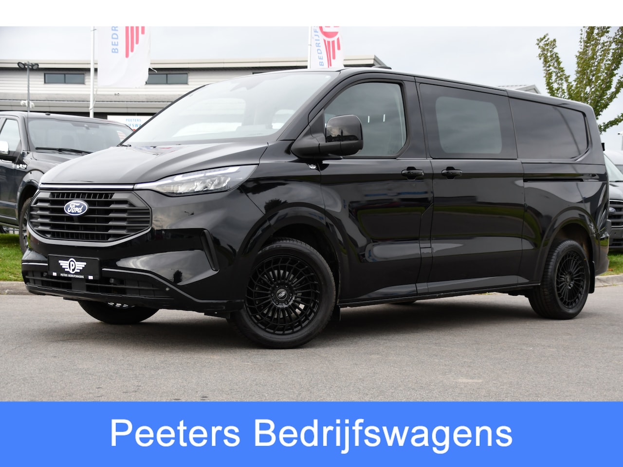 Ford Transit Custom - 300 2.0 TDCI L2H1 Limited Black Edition Adaptieve Cruise, Camera, Carplay, LED, 2 x Schuif - AutoWereld.nl