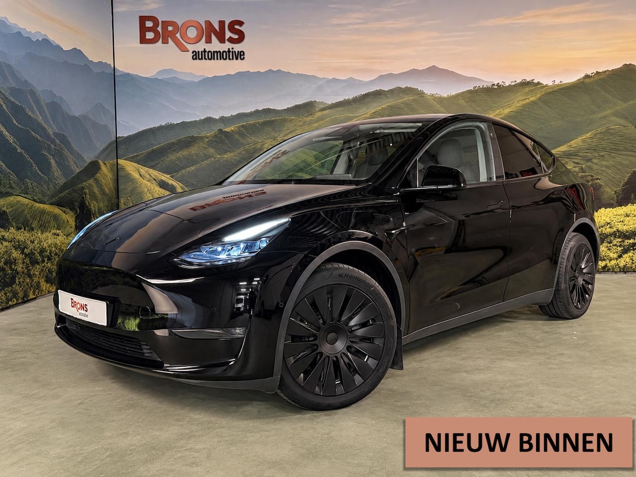 Tesla Model Y - Long Range Dual Motor AWD 75 kWh Autopilot l 514 Pk - AutoWereld.nl