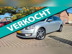 Skoda Octavia Combi - 1.6 TDI-Edition Businessline PANO-12-2025