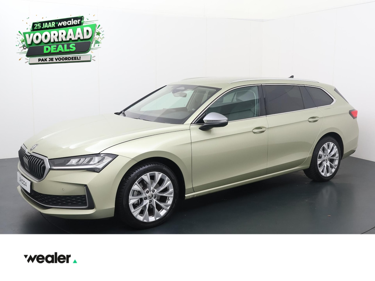 Skoda Superb Combi - 1.5 TSI MHEV First Edition | 150 PK | Automaat | Trekhaak | Virtual Pedal Achterklep | Sto - AutoWereld.nl