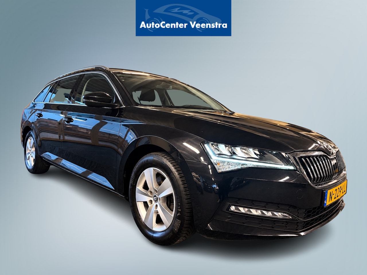 Skoda Superb Combi - 1.5 TSI ACT Business Edition | BINNENKORT VERWACHT - AutoWereld.nl