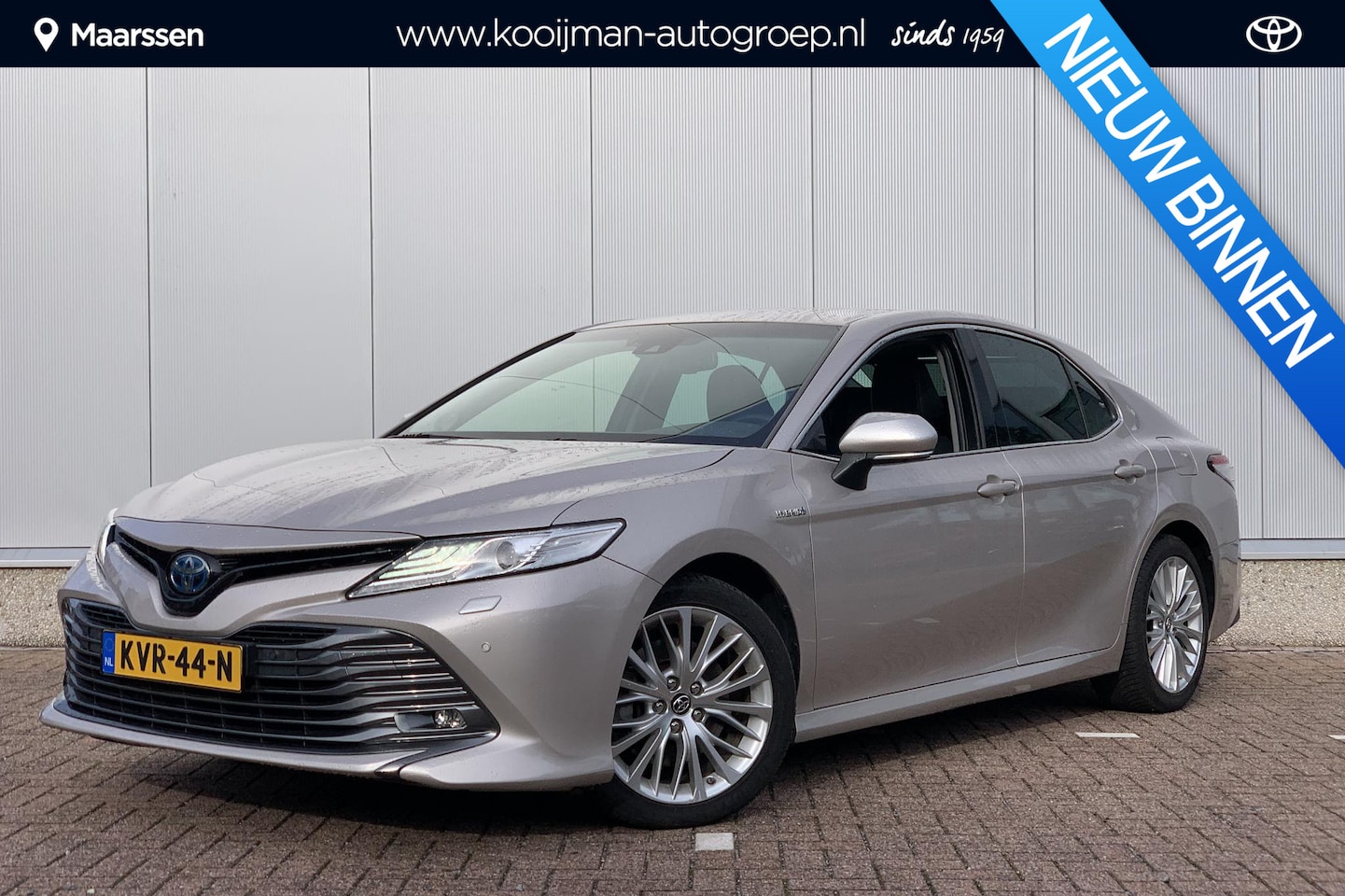 Toyota Camry - 2.5 Hybrid Premium / JBL Audio / Stoelverwarming / Heads-Up Display / Camera / Parkeersens - AutoWereld.nl