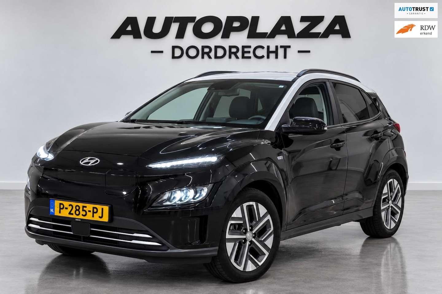 Hyundai Kona Electric - EV Comfort 64 kWh FACELIFT|FACE 3|SOH 99% - AutoWereld.nl