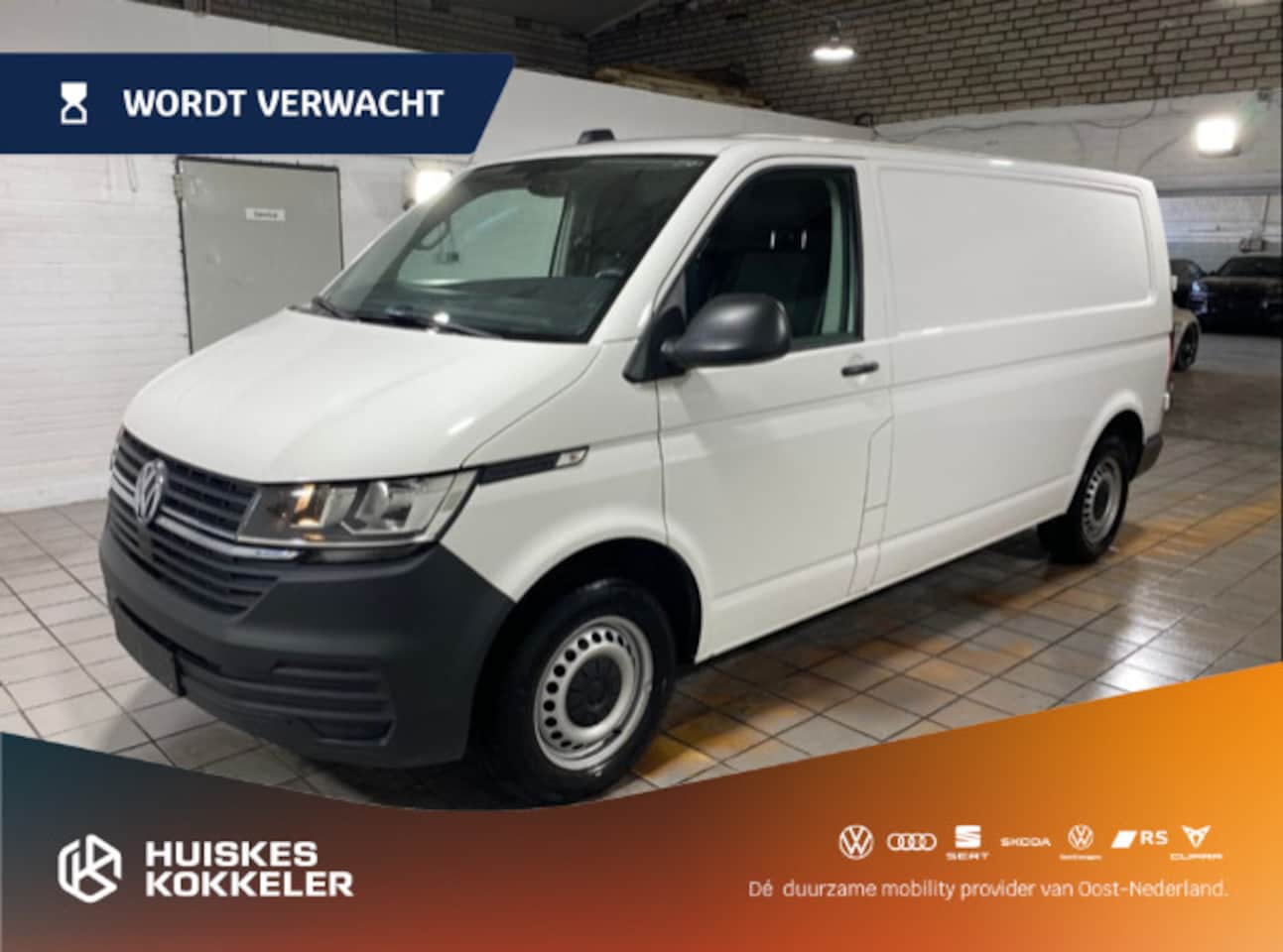 Volkswagen Transporter - T6.1 2.0 TDI 150pk L2 | Achterdeuren | CruiseControl | Navi dmv AppleCarplay/AndroidAuto | - AutoWereld.nl