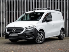 Mercedes-Benz Citan - 110 102pk Benzine L1 Pro |Navi|CruiseControl|Airco|Stoelverwarming|Camera|Carplay|