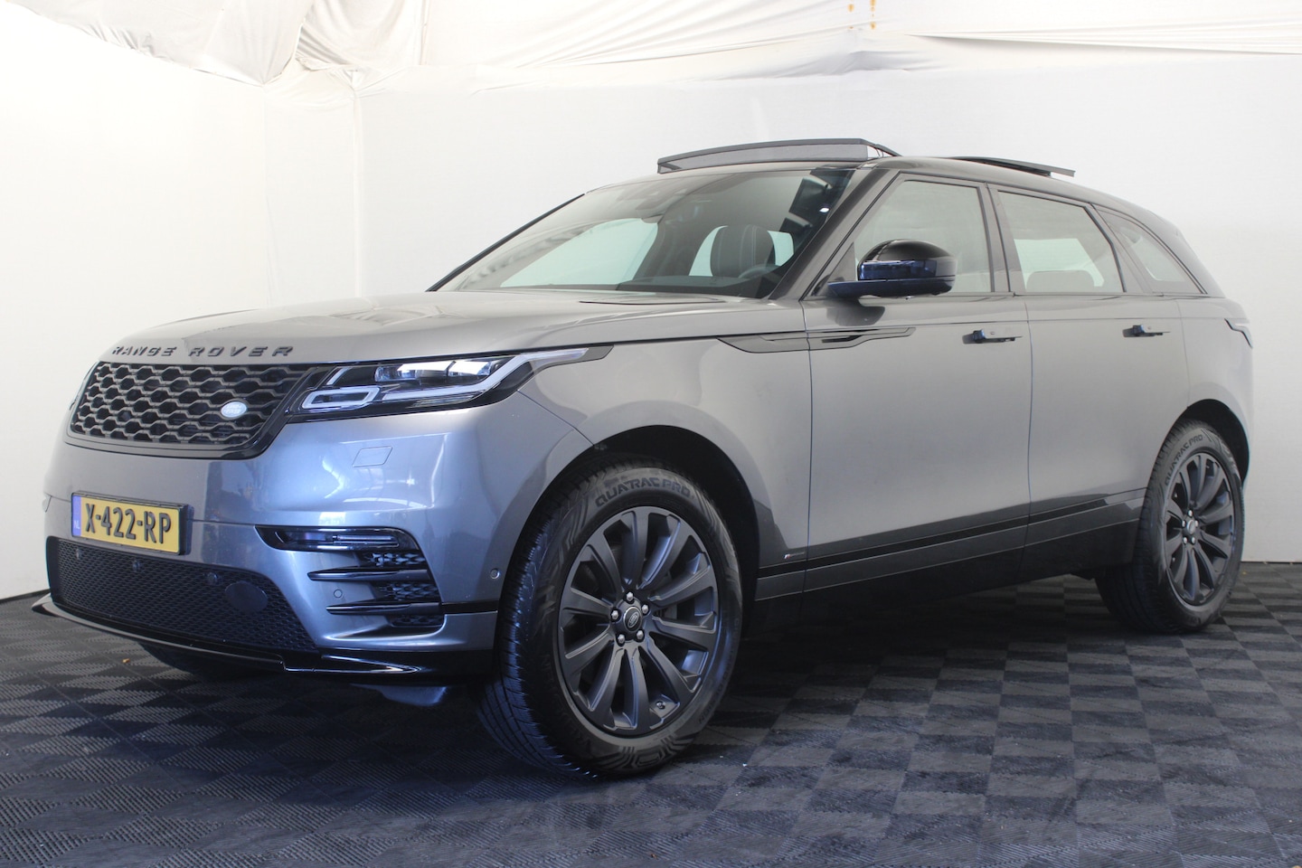 Land Rover Range Rover Velar - 2.0 P250 Turbo AWD HSE |Pano|Stoelverw.| - AutoWereld.nl
