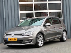 Volkswagen Golf - 1.4 TSI ACT Highline Automaat Xenon Navigatie