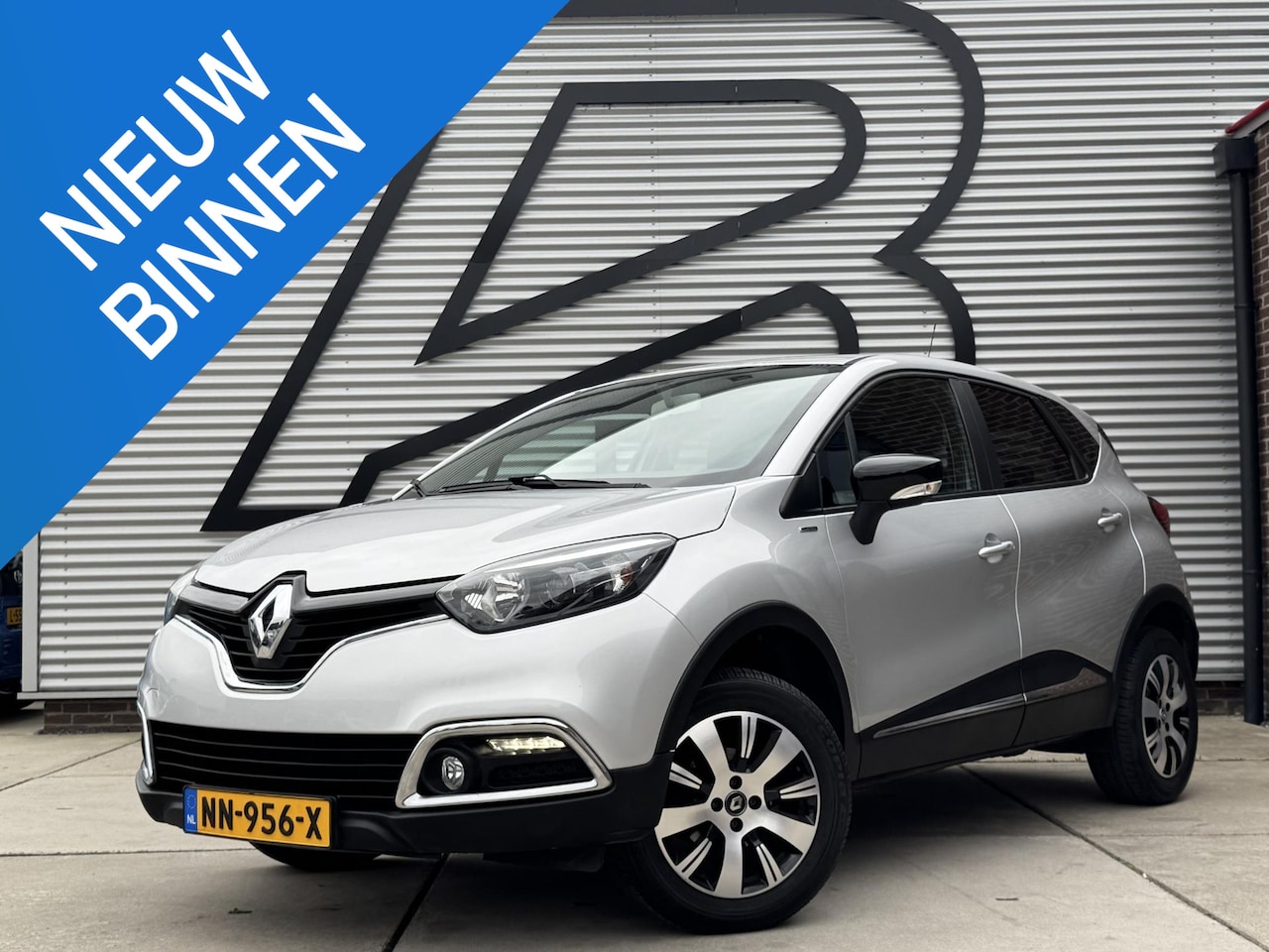 Renault Captur - 0.9 TCe Limited 1e Eigenaar|Navi|Trekhaak|Airco|Cruise|PDC|Goed Onderhouden|APK tot 11-202 - AutoWereld.nl