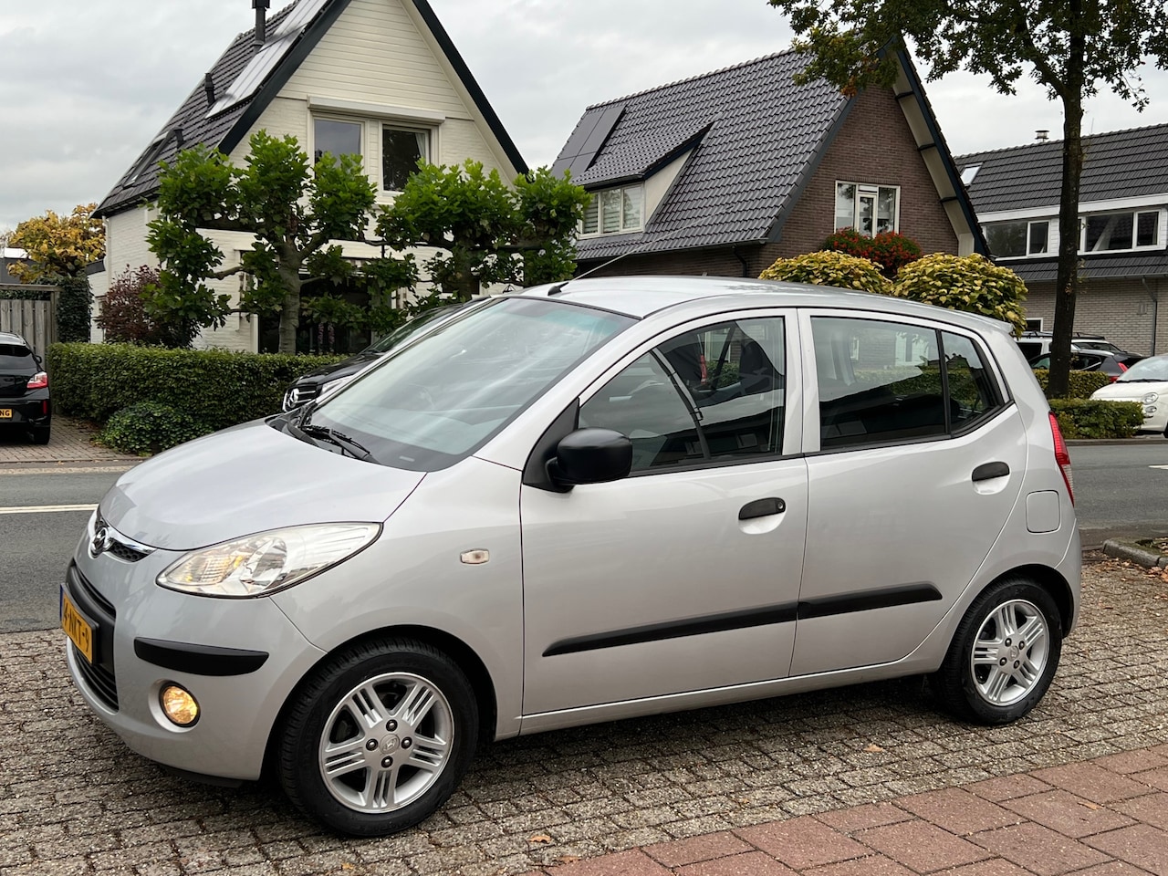 Hyundai i10 - 1.1 Exclusief 69.000 km NL-AUTO-NAP. - AutoWereld.nl