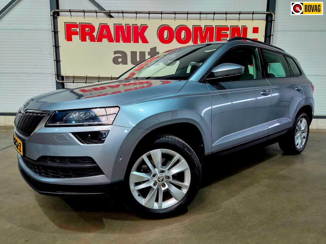 Skoda Karoq - 1.5 TSI 150PK ACT Business Edition Plus + Panorama|Park assist|Keyless|Adaptive cruise|Cli - AutoWereld.nl