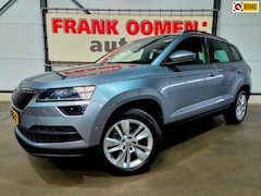 Skoda Karoq - 1.5 TSI 150PK ACT Business Edition Plus + Panorama|Park assist|Keyless|Adaptive cruise|Cli