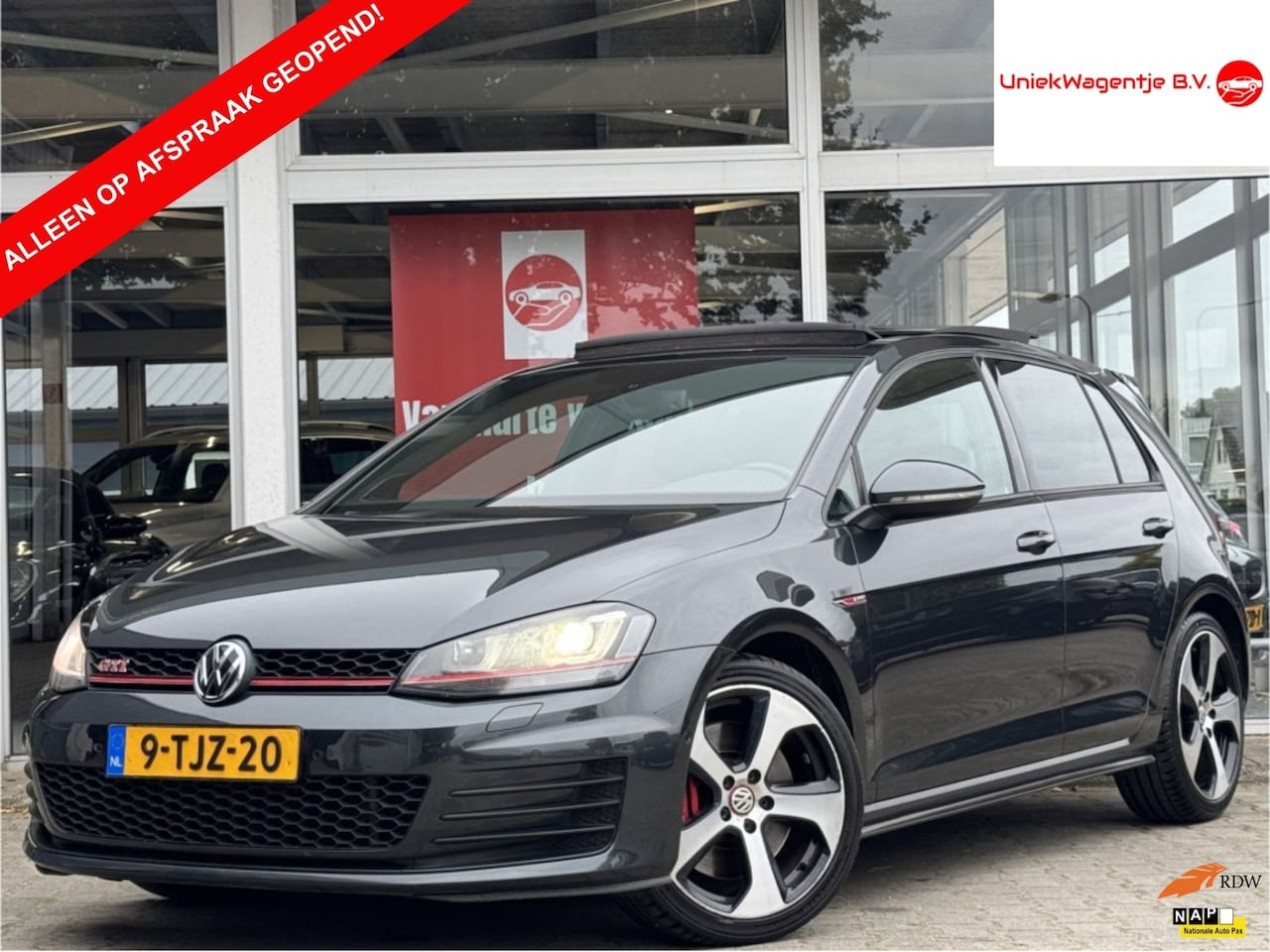 Volkswagen Golf - 2.0 TSI GTI PERFORMANCE | NL-AUTO! | 1E EIG! - AutoWereld.nl