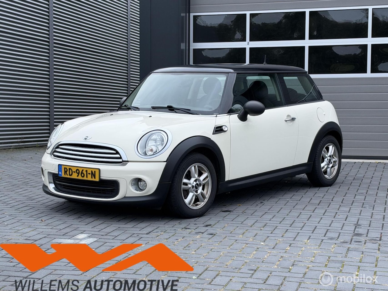 MINI 3-Deurs - 1.6 One *Airco|16’inch - AutoWereld.nl