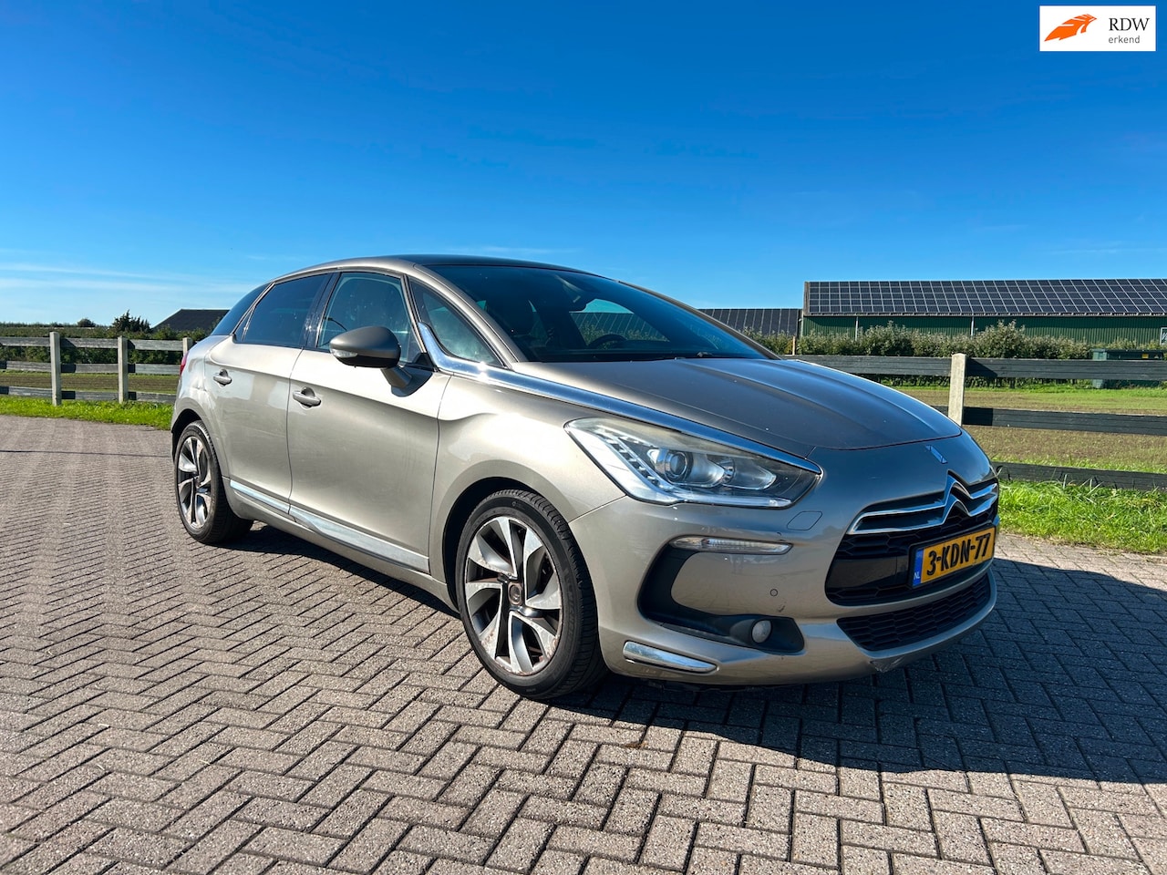 Citroën DS5 - 2.0 HDi So Chic Full Option | Automaat - AutoWereld.nl