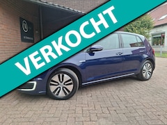 Volkswagen e-Golf - E-Golf SOH 90% / 12 Maanden Garantie / Carplay / Cruise Controle / Parkeer Sensoren /