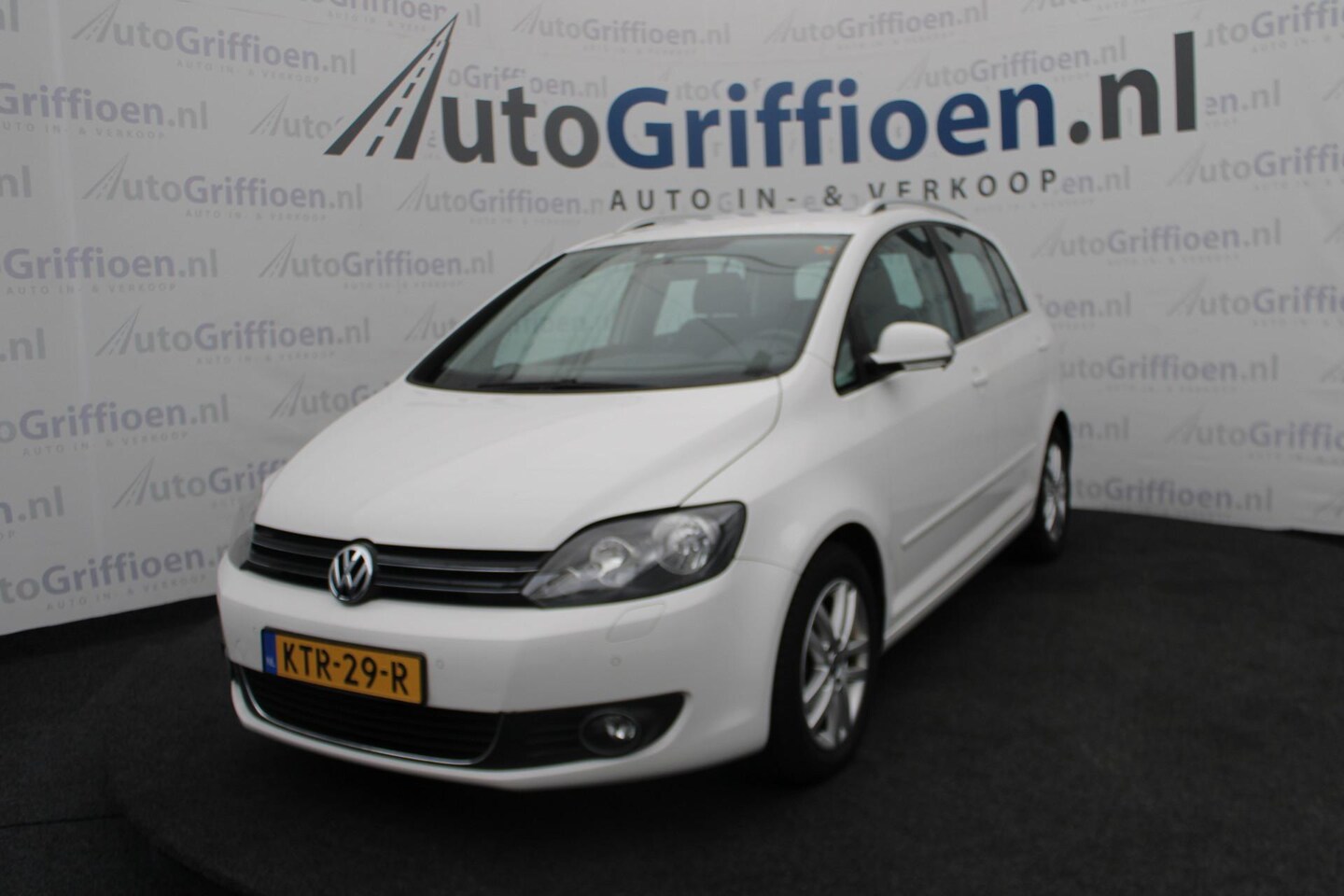 Volkswagen Golf Plus - 1.4 TSI Trendline nette MPV met nieuwe APK bij aflevering - AutoWereld.nl