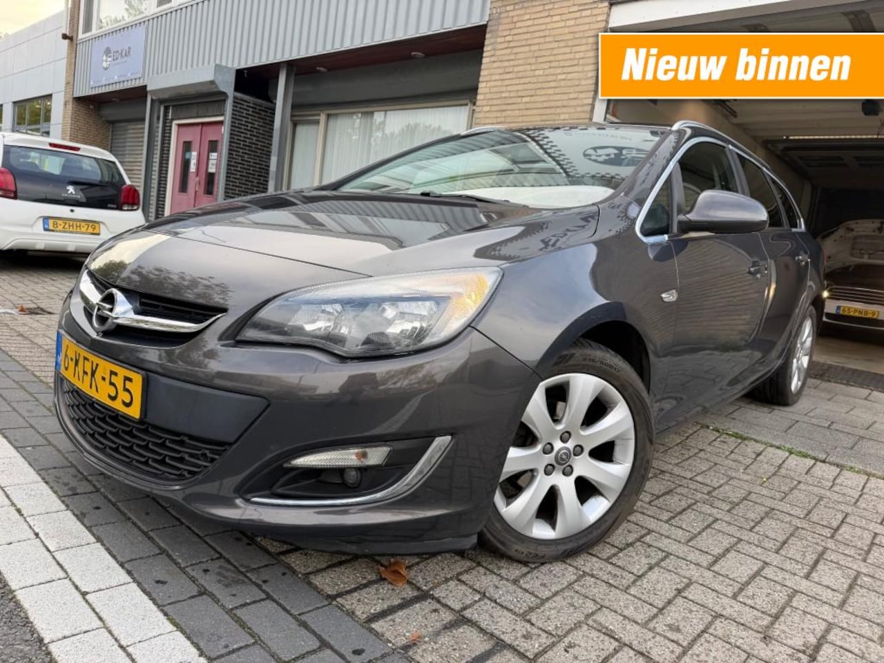 Opel Astra - 1.4 Turbo Business + CLIMA NAVI LMV PDC RIJDT GOED NAP APK - AutoWereld.nl