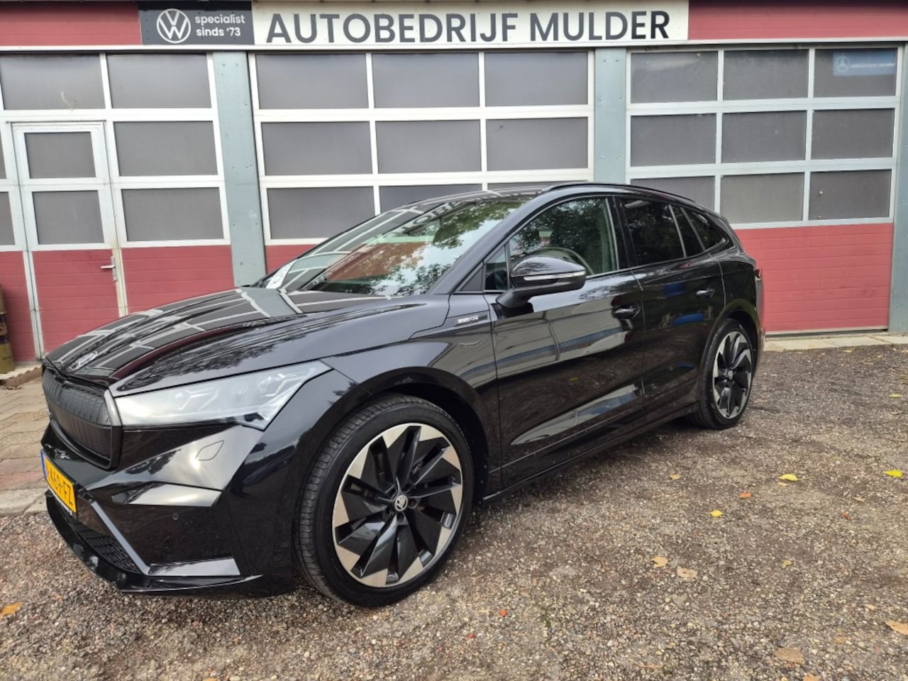 Skoda Enyaq - iV 60 Sportline Black Ed. 180 Pk SOH 92,07% Alcantara + leder - AutoWereld.nl