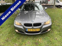 BMW 3-serie Touring - 318i Business Line Nw moter uniek mooi alle facturen aanwezig zie foto’s Zeer mooi