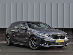 BMW 1-serie - 118i Aut. M-Sport | Trekhaak | HiFi | Camera | Virtual | Sfeer | NL Auto |