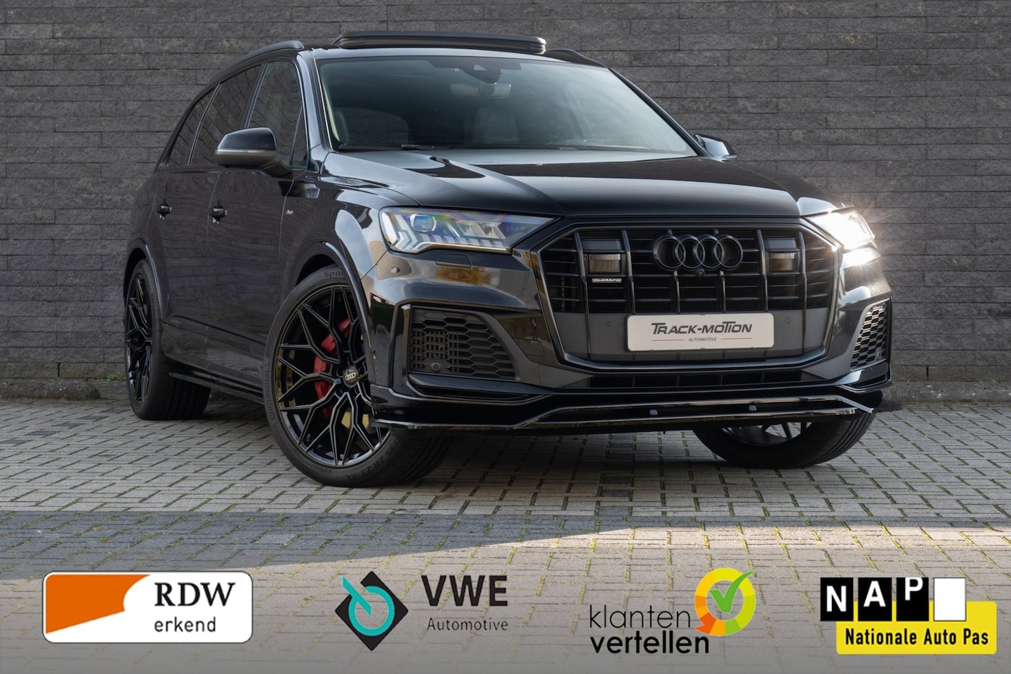 Audi Q7 - 60 TFSI e quattro Competition PANORAMADAK - AutoWereld.nl