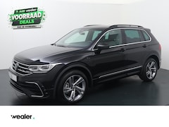 Volkswagen Tiguan - 1.4 TSI eHybrid R-Line Business | 245 PK | SoH 100% | Adaptive Cruise Control | Achteruitr
