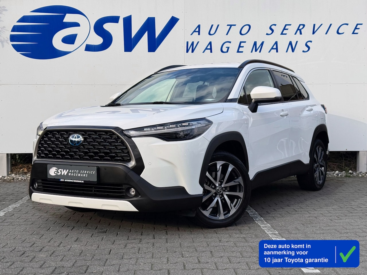 Toyota Corolla Cross - Hybrid 200 Dynamic | ACC | Navi | Camera | Keyless | 18 inch - AutoWereld.nl