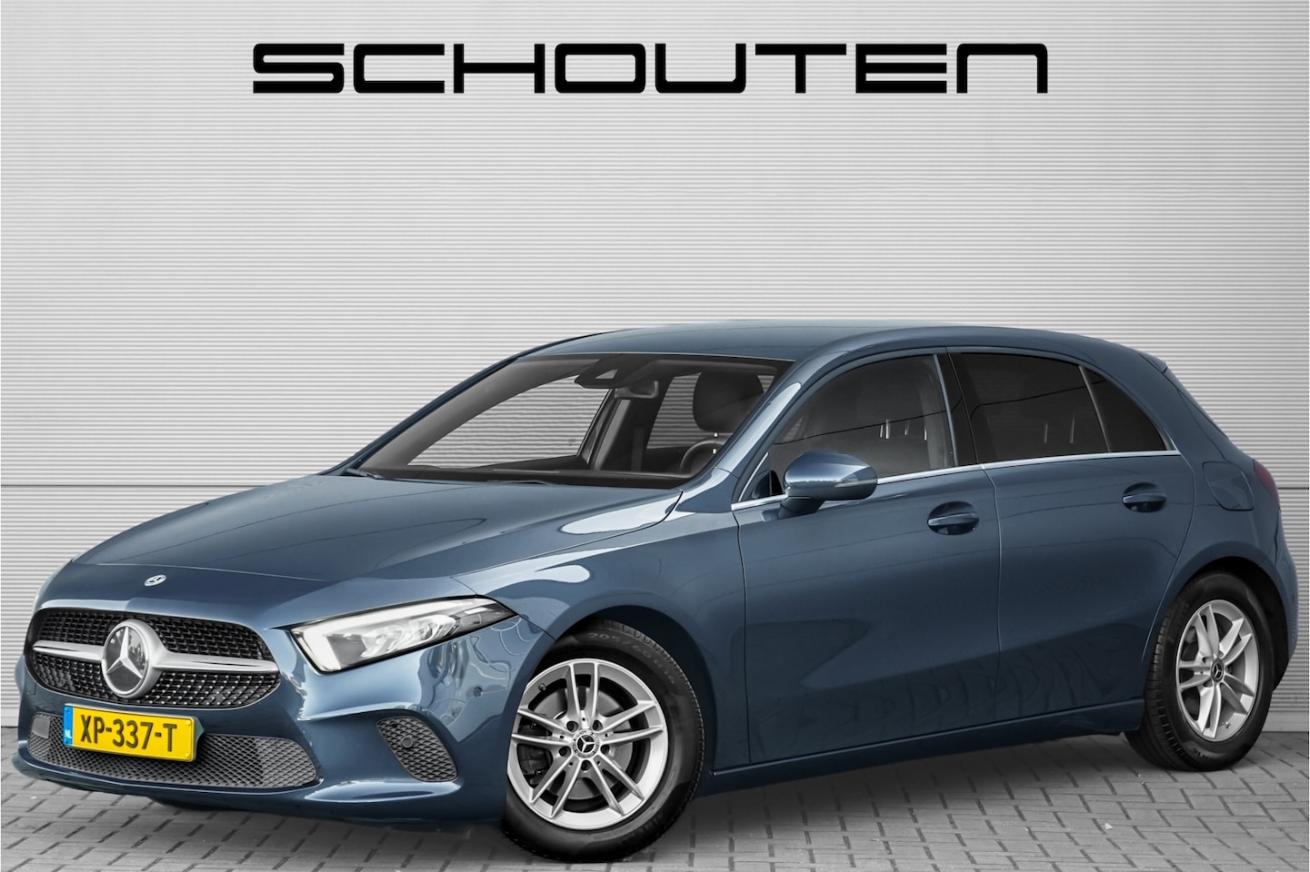 Mercedes-Benz A-klasse - 180 Automaat Business Solution CarPlay Stoelverwarming Camera - AutoWereld.nl