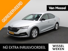 Skoda Octavia - 1.0 e-TSI Sport Business | Automaat | Apple Carplay / Android Auto | Stoelverwarming | Par