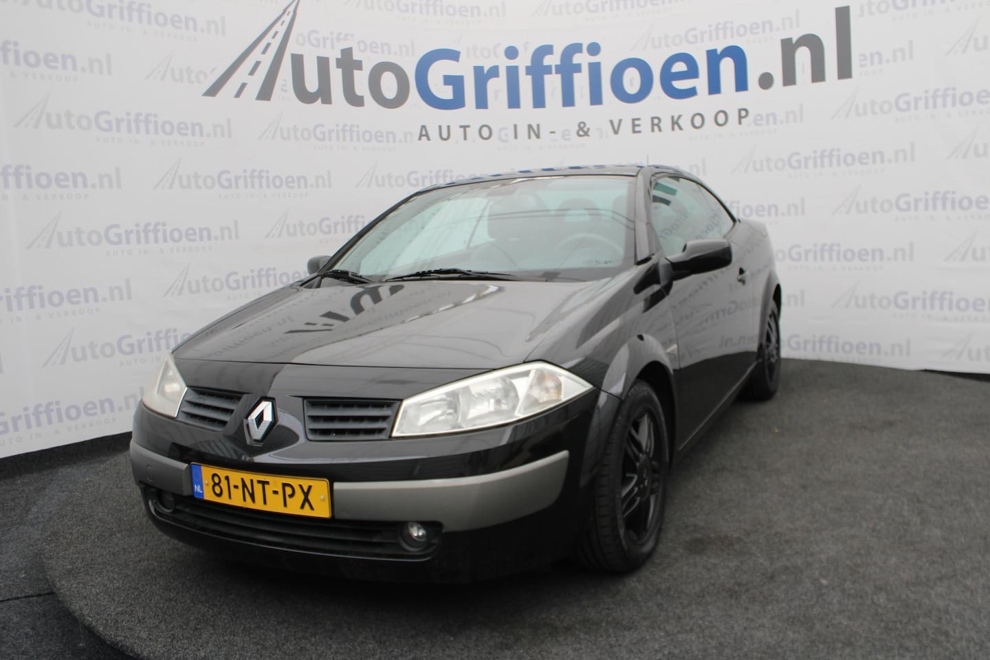 Renault Mégane coupé cabriolet - 2.0-16V Privilège Luxe nette auto met airco met nieuwe APK bij aflevering - AutoWereld.nl