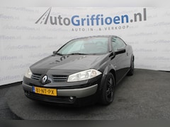 Renault Mégane coupé cabriolet - 2.0-16V Privilège Luxe nette auto met airco met nieuwe APK bij aflevering