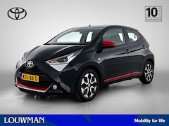 Toyota Aygo - 1.0 VVT-i x-joy Automaat | Safety-Pack | Keyless Entry/Start | Climate Control | Apple Car