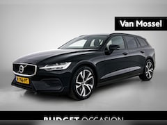 Volvo V60 - 2.0 B3 Essential 1e Eigenaar | Origineel Nederlands | Trekhaak | Achteruitrij camera | Sto