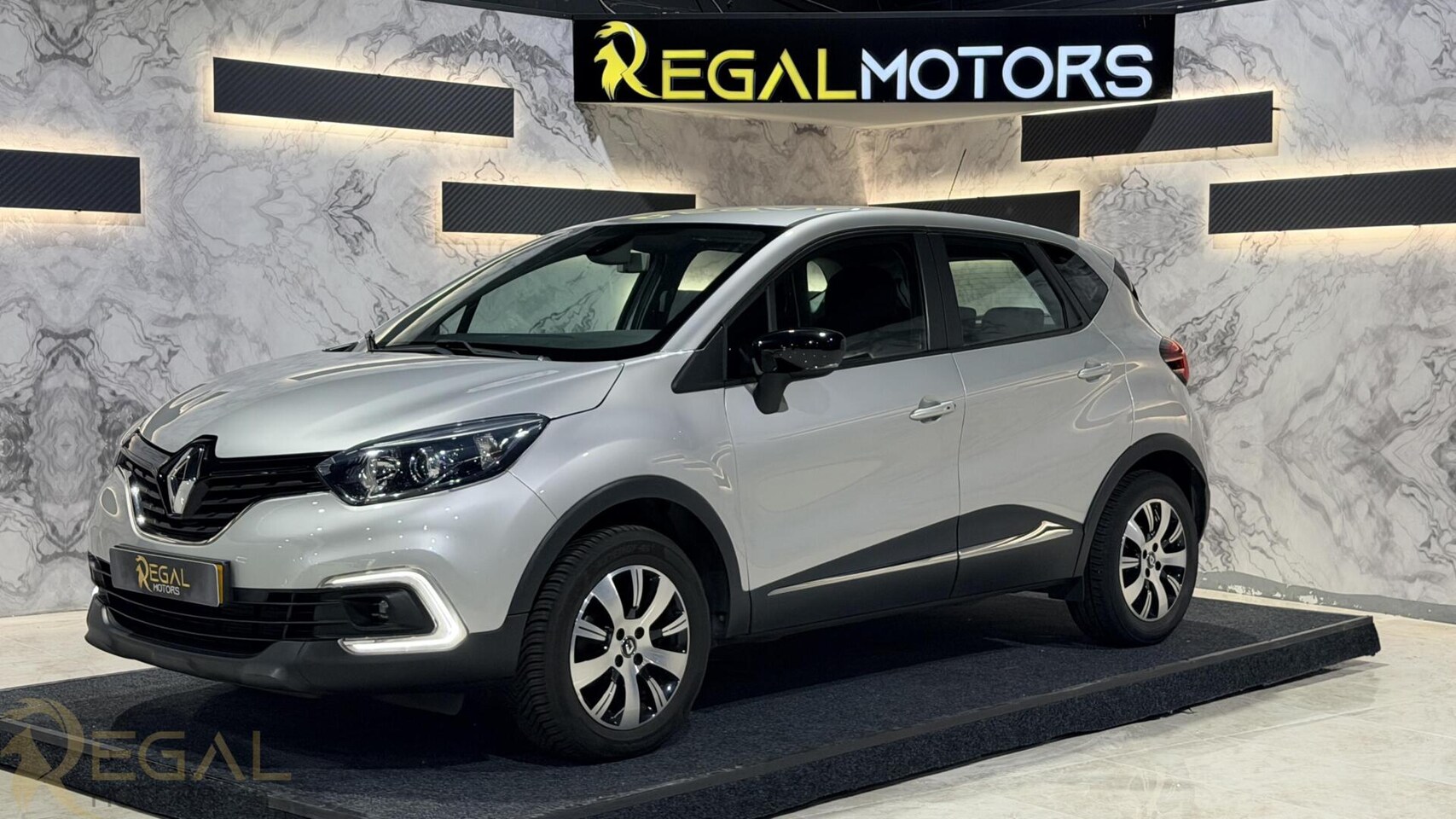 Renault Captur - 1.2 TCe Intens | NAVI | AIRCO | TREKH. - AutoWereld.nl