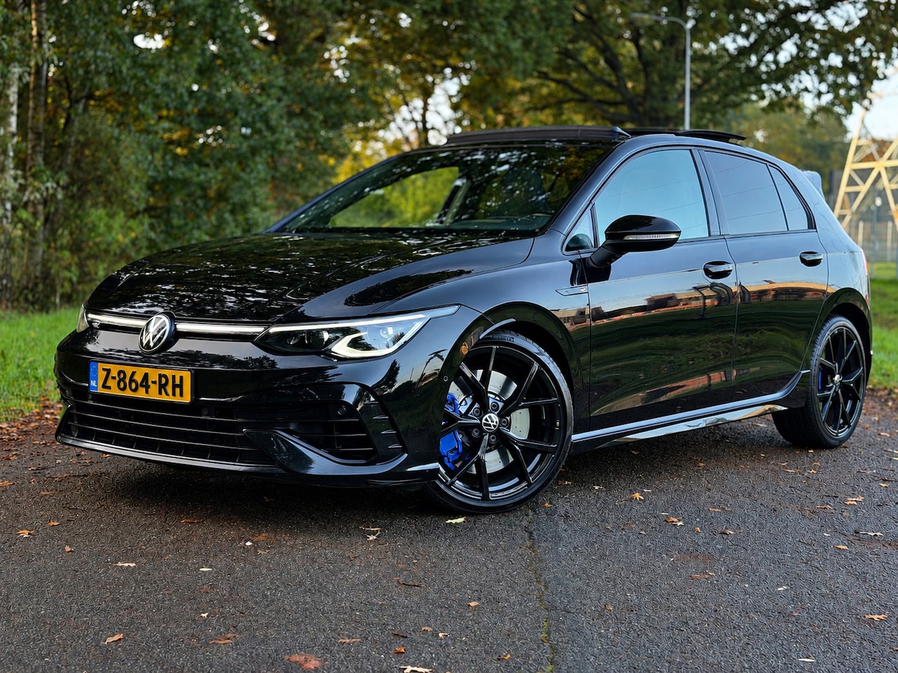 Volkswagen Golf - 8 R 2.0 TSI DSG | AKRA | HUD | IQ | Pano ☑️ - AutoWereld.nl