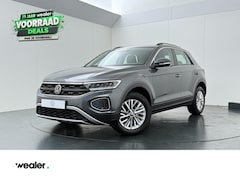 Volkswagen T-Roc - 1.0 TSI Life | 110 PK | Adaptive Cruise Control | Climate control | LED verlichting | Draa