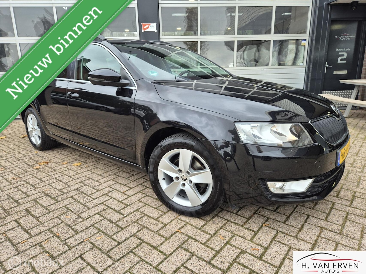 Skoda Octavia Combi - 1.2 NAVI 1E EIGENAAR NAP - AutoWereld.nl