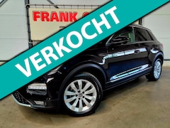 Volkswagen T-Roc - 1.5 TSI 150PK Sport + Dealer OH|Panorama|Virtual|Winter pack|Park assist|Sfeerverl.|Dodeho