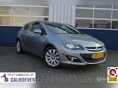 Opel Astra - 1.4 Turbo Design Edition
