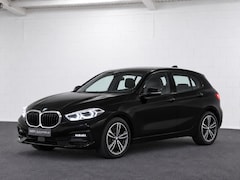 BMW 1-serie - 120i Sport Line | PDC | Stoelverwarming | Apple CarPlay