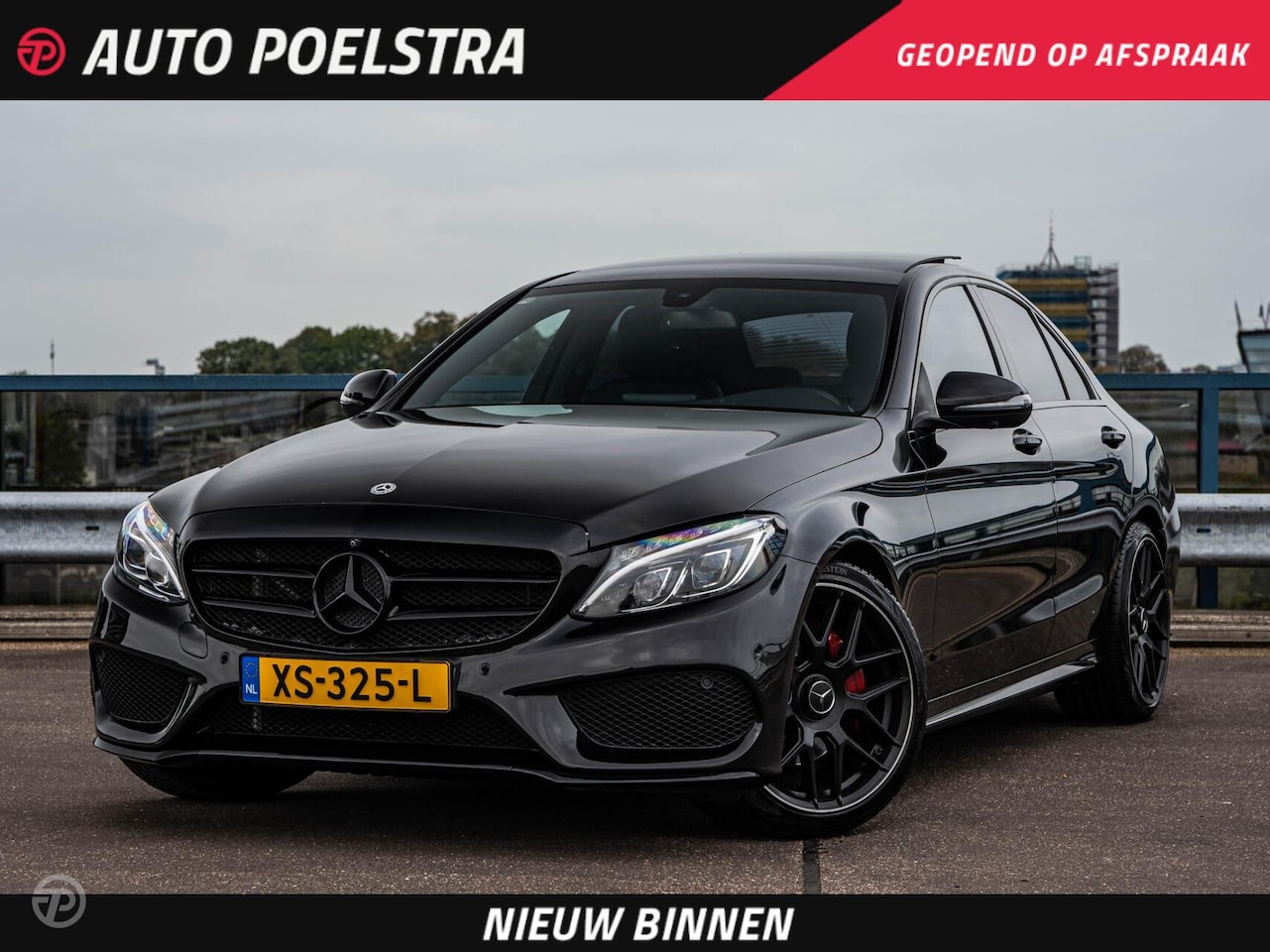 Mercedes-Benz C-klasse - 220 CDI AMG Night Edition | Panoramadak | 360 Camera | Leder | LED | Sfeerverlichting | Ap - AutoWereld.nl